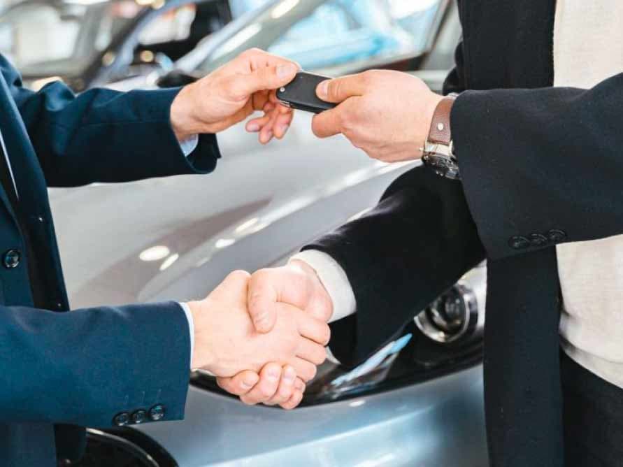 blogs/Where-Can-I-Sell-My-Used-Car-and-Get-Top-Cash-Value-